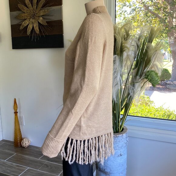 Lee Cozy Fringed Hem Fawn Sweater Sz M - Picture 2 of 11